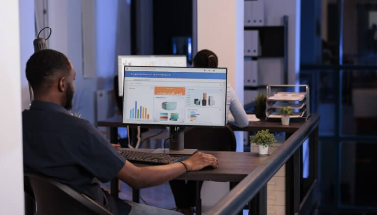 How to boost your business growth with data analytics in 2023